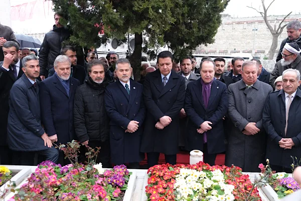 Saadet Partisi Kurucu Genel Başkanı, Milli G&ouml;r&uuml;ş Hareketi&rsquo;nin lideri ve