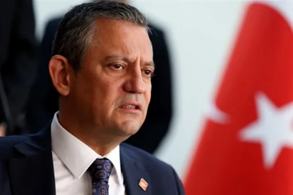 Cumhuriyet Halk Partisi (CHP) Genel Başkanı &Ouml;zg&uuml;r &Ouml;zel, tutuklanan CHP