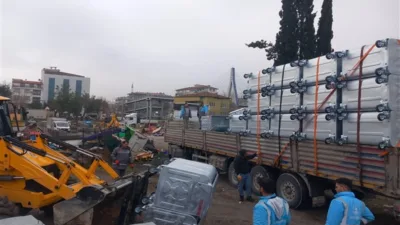 Temizlik İşleri M&uuml;d&uuml;rl&uuml;ğ&uuml; koordinesinde temin edilen konteynerler, ihtiya&ccedil; &ouml;nceliğine g&ouml;re