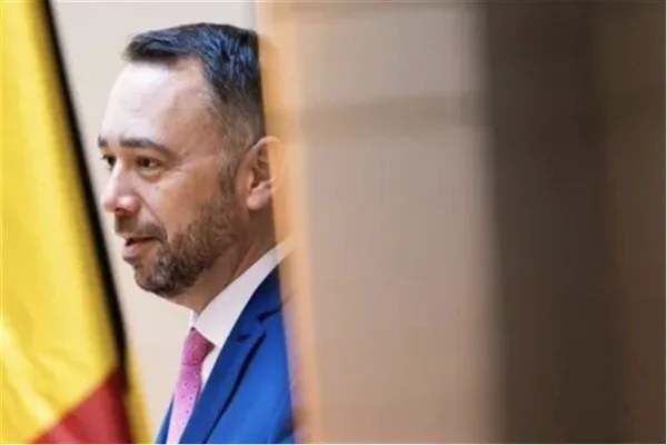Bel&ccedil;ika Başbakan Yardımcısı ve Dışişleri Bakanı Maxime Prevot, d&ouml;rt yıl