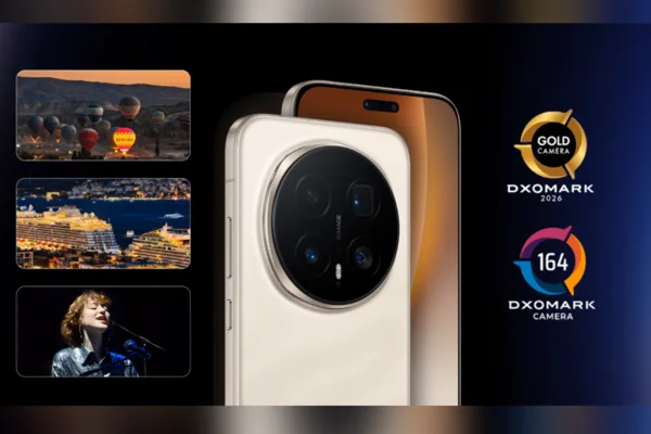 HONOR&rsquo;un T&uuml;rkiye&rsquo;de satışa sunduğu yeni amiral gemisi HONOR Magic8 Pro,