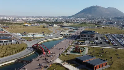 Kayseri B&uuml;y&uuml;kşehir Belediyesi&nbsp;tarafından hizmete sunulan&nbsp;Recep Tayyip Erdoğan Millet Bah&ccedil;esi, 1