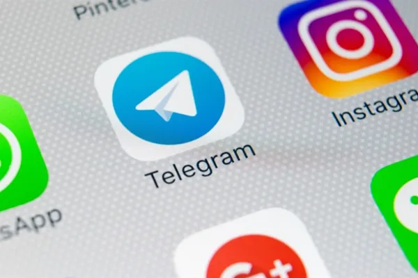 Salı g&uuml;n&uuml; h&uuml;k&uuml;met, "Rus vatandaşlarının korunması" gerek&ccedil;esiyle Telegram'a erişimi kısıtladığını