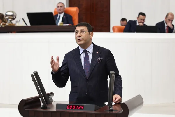 DEVA Partisi Ankara Milletvekili Şahin, Boğazi&ccedil;i &Uuml;niversitesi&rsquo;nde yaşananları dikkatle izlediklerini