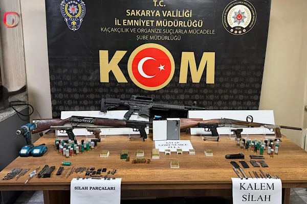 Sakarya Cumhuriyet Başsavcılığı koordinesinde, Sakarya İl Emniyet M&uuml;d&uuml;rl&uuml;ğ&uuml; KOM Şube
