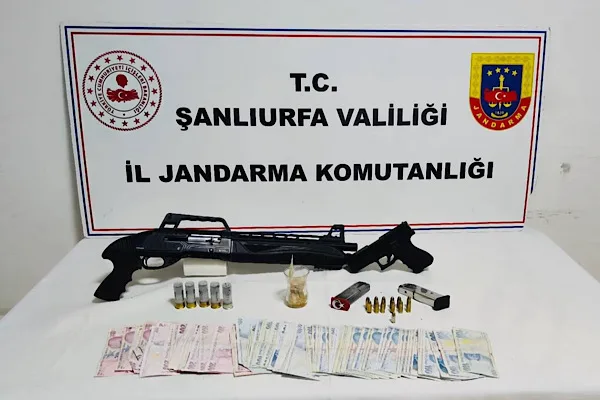 Şanlıurfa İl Jandarma Komutanlığı, "Narkotik Su&ccedil;larla M&uuml;cadele Kapsamında" y&uuml;r&uuml;tt&uuml;ğ&uuml; &ccedil;alışmalarına