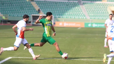 Karşılaşmanın 15. dakikasında Onur Karakabak&rsquo;ın kaydettiği golle Şanlıurfaspor 1-0 &ouml;ne