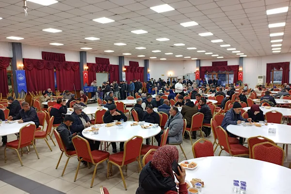 Sapanca Belediyesi, Ramazan ayı faaliyetleri &ccedil;er&ccedil;evesinde Sapanca Belediye D&uuml;ğ&uuml;n Salonu&rsquo;nu
