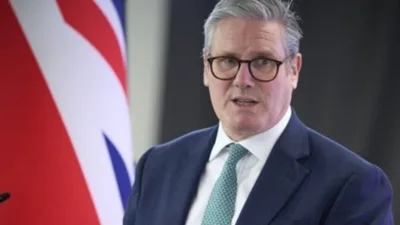 İngiltere Başbakanı Keir Starmer, "Rusya'nın Ukrayna'ya y&ouml;nelik barbarca ve topyek&uuml;n
