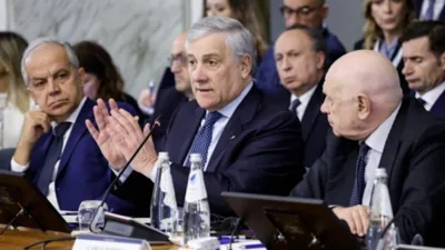 İtalya Dışişleri Bakanı Tajani,&nbsp;Tirana&rsquo;da Arnavutluk, Bulgaristan, Karadağ ve Romanya meslektaşlarıyla