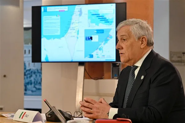 İtalya Başbakan Yardımcısı ve Dışişleri Bakanı Tajani,&nbsp;İtalyan sporcu Francesca Lollobrigida'nın,