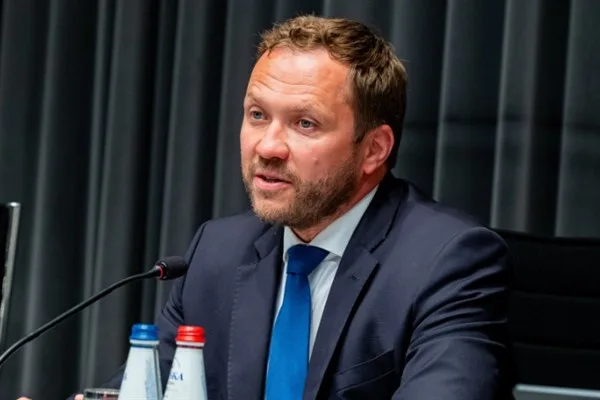 Estonya Dışişleri Bakanı Tsahkna, Kremlin ile on yıllarca s&uuml;ren diyaloğun,