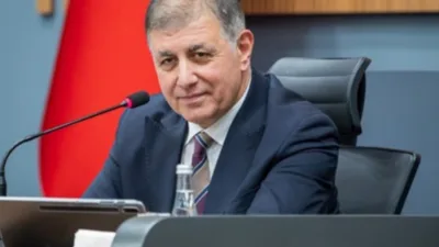 İzmir B&uuml;y&uuml;kşehir Belediye Başkanı Cemil Tugay, Vakıflar Genel M&uuml;d&uuml;rl&uuml;ğ&uuml; tarafından