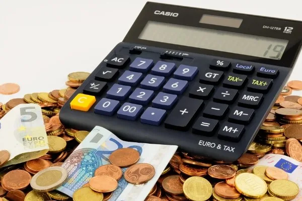 Şirketin Y&ouml;netim Kurulu Başkanı Levent &Ccedil;akıroğlu, Kamuyu Aydınlatma Platformuna (KAP)