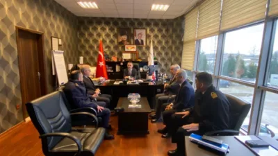 Kocaeli İl Afet ve Acil Durum M&uuml;d&uuml;rl&uuml;ğ&uuml;&rsquo;n&uuml; ziyaret eden Vali