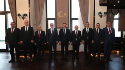 Hatay Valisi Masatlı, Vergi Haftası dolayısıyla İl Defterdarı Ahmet &Ccedil;elik