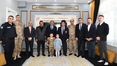 Şanlıurfa Valisi &nbsp;Şıldak, Ak&ccedil;akale&rsquo;de g&uuml;n boyu s&uuml;ren ziyaret ve toplantılara