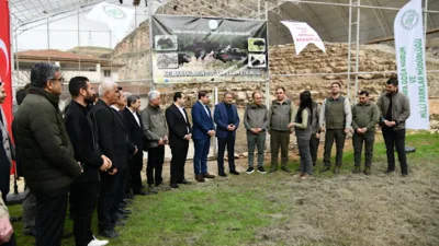Şanlıurfa Valisi Şıldak,&nbsp;Birecik&rsquo;te faaliyet g&ouml;steren ve&nbsp;Doğa Koruma ve Milli Parklar