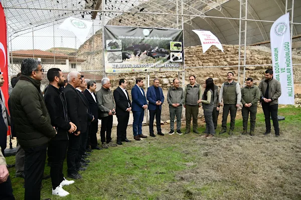 Şanlıurfa Valisi Şıldak,&nbsp;Birecik&rsquo;te faaliyet g&ouml;steren ve&nbsp;Doğa Koruma ve Milli Parklar