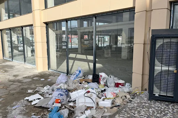 Van B&uuml;y&uuml;kşehir Belediyesi &Ccedil;evre Koruma ve Kontrol Dairesi Başkanlığı ekipleri;