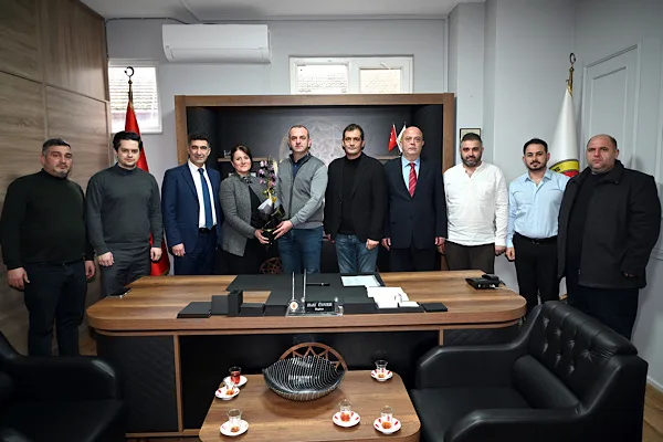 Yalova Belediye başkan yardımcıları Ayta&ccedil; Mutlu, Murat Tiryaki, Mesut Tutuğ,