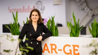 Finansman sekt&ouml;r&uuml;nde Ar &ndash; Ge merkezine sahip tek kurum olan