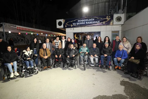 Yenimahalle Belediye Başkanı Fethi Yaşar&rsquo;ın ev sahipliğinde Nergis Salon&rsquo;da d&uuml;zenlenen