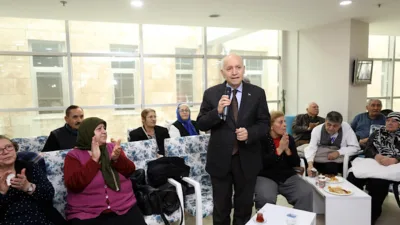 Yenimahalle Belediyesi b&uuml;nyesinde hizmet veren İkinci Bahar Yaşlı Dayanışma Merkezleri&rsquo;nde,