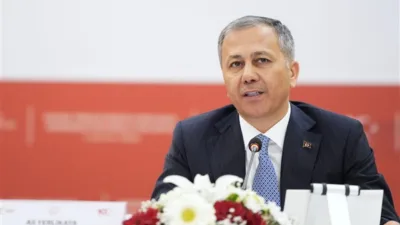 İ&ccedil;işleri Bakanı Ali Yerlikaya, İstanbul Emniyet M&uuml;d&uuml;rl&uuml;ğ&uuml; Narkotik Su&ccedil;larla M&uuml;cadele