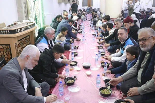 &Ccedil;orum Belediyesi tarafından, Ramazan ayı etkinlikleri kapsamında Suriye&rsquo;nin Yerm&uuml;k b&ouml;lgesinde