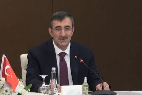 Cumhurbaşkanı Yardımcısı Yılmaz, Mersin&rsquo;de Mersin &Uuml;niversitesi&rsquo;nde d&uuml;zenlenen toplu a&ccedil;ılış ve