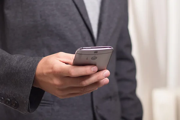 Yunanistan Dışişleri Bakanı Gerapetritis, Kıbrıs Dışişleri Bakanı Kombos ile telefon
