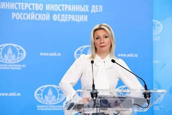 Rusya Dışişleri S&ouml;zc&uuml;s&uuml;&nbsp;&nbsp;Zakharova, yaptığı a&ccedil;ıklamada, İngiltere ve Fransa&rsquo;nın Ukrayna&rsquo;ya&nbsp;n&uuml;kleer silah