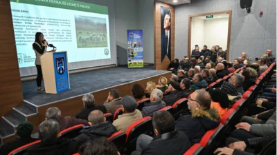Ankara B&uuml;y&uuml;kşehir Belediyesi (ABB), arı &uuml;reticilerinin geleneksel y&ouml;ntemlerin dışına &ccedil;ıkıp