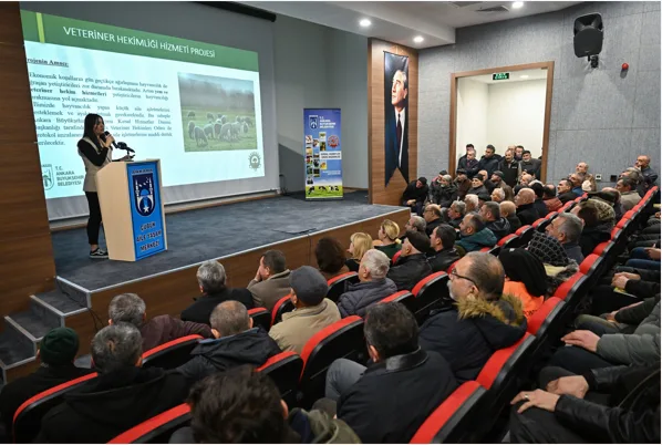 Ankara B&uuml;y&uuml;kşehir Belediyesi (ABB), arı &uuml;reticilerinin geleneksel y&ouml;ntemlerin dışına &ccedil;ıkıp