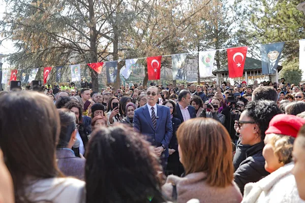 Etimesgutlu kadınların sosyalleşebileceği ve sosyal hayata daha aktif katılım sağlayabileceği