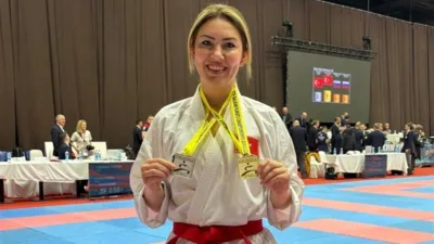 Dokuz farklı ülkeden sporcuların katıldığı şampiyonada Ayhan, +35 yaş -75