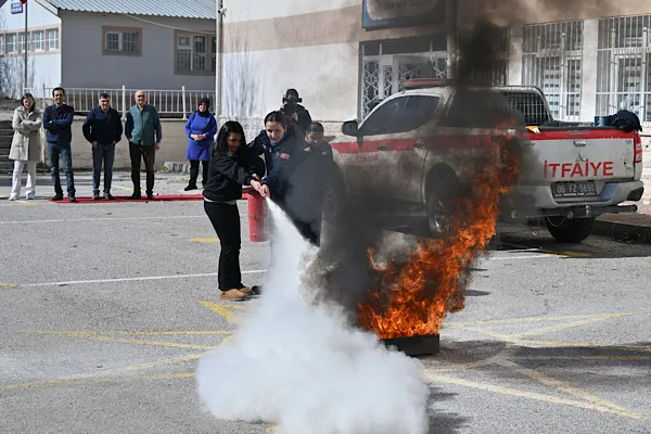 Ankara B&uuml;y&uuml;kşehir Belediyesi Afet İşleri ve Risk Y&ouml;netimi Daire Başkanlığı