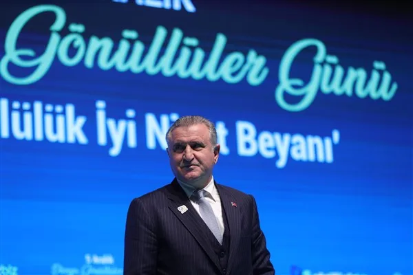 Bakan Osman Aşkın Bak, 8 Mart Dünya Kadınlar Günü’nün, kadın