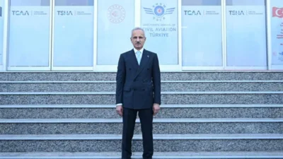 Ulaştırma ve Altyapı Bakanı Abdulkadir Uraloğlu, AK Parti Grup Başkanvekili,