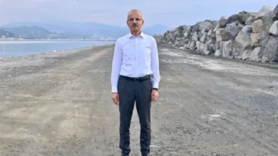 Ulaştırma ve Altyapı Bakanı Uraloğlu,&nbsp;Karayolları Genel M&uuml;d&uuml;rl&uuml;ğ&uuml;'n&uuml;n 76. yılını kutladı.