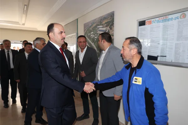 Konya B&uuml;y&uuml;kşehir Belediye Başkanı Uğur İbrahim Altay, tesiste y&uuml;r&uuml;t&uuml;len faaliyetler