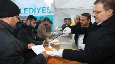 Haliliye Belediye Başkanı Mehmet Canpolat ve AK Parti Haliliye İlçe