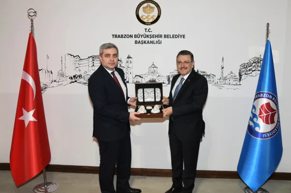 Trabzon Büyükşehir Belediye Başkanı Ahmet Metin Genç, Gürcistan’ın Ankara Büyükelçisi