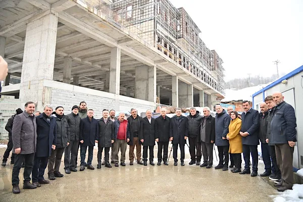 Trabzon Büyükşehir Belediye Başkanı Ahmet Metin Genç, Ramazan ayı dolayısıyla