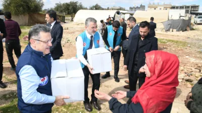 Trabzon Büyükşehir Belediyesi, Ramazan boyunca Halep’in Eşrefiye Mahallesi’nde yüzlerce savaş