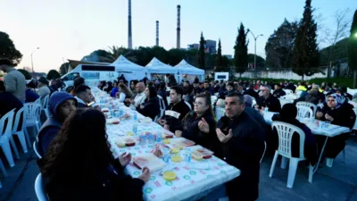 Manisa Büyükşehir Belediyesi, Soma’da termik santrali işçilerine yönelik iftar programı