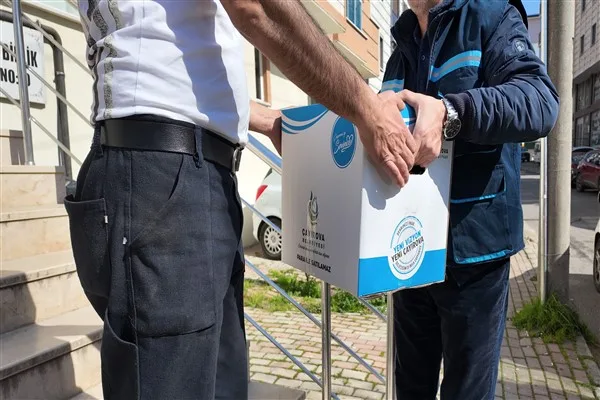 &Ccedil;ayırova Belediyesi, Ramazan ayı boyunca ihtiya&ccedil; sahibi ailelere gıda kolisi