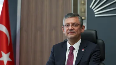 Cumhuriyet Halk Partisi (CHP) Genel Başkanı Özgür Özel, 7 Mart
