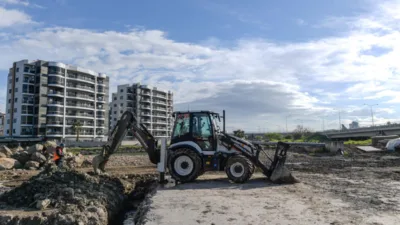 Çiğli Ataşehir Mahallesi ile Atatürk Organize Sanayi Bölgesi’ni (AOSB) dere